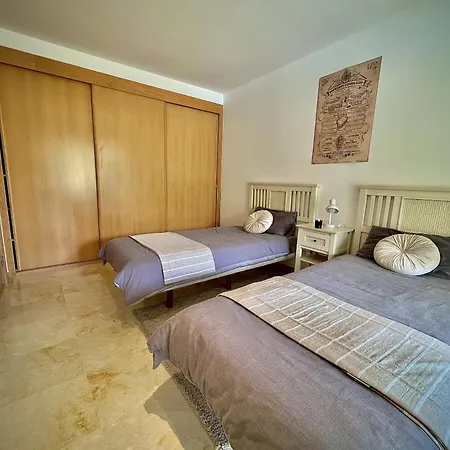 Los Monteros With Pool By Homing Marbella
