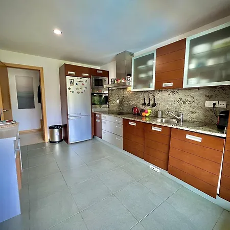 Los Monteros With Pool By Homing Marbella